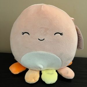 Squishmallow Melina